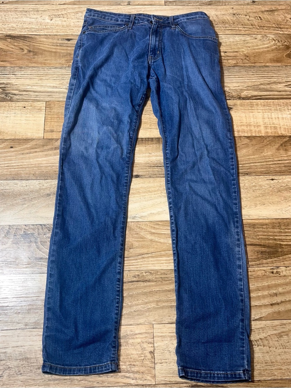 Aviator Men’s Jeans 32x32 Straight Leg Travel Hidden Pockets Stretch Casual